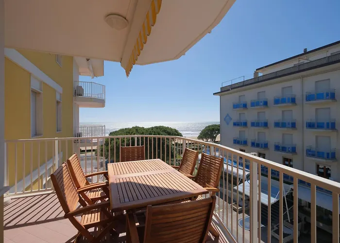 Panfilo Con Piscina Fronte Mare Daire